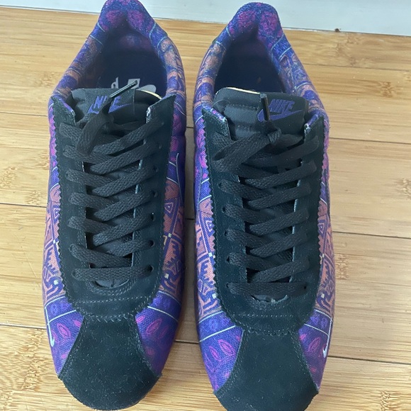 Nike Cortez X Los Premieros collab. Never worn outside. - Picture 3 of 8